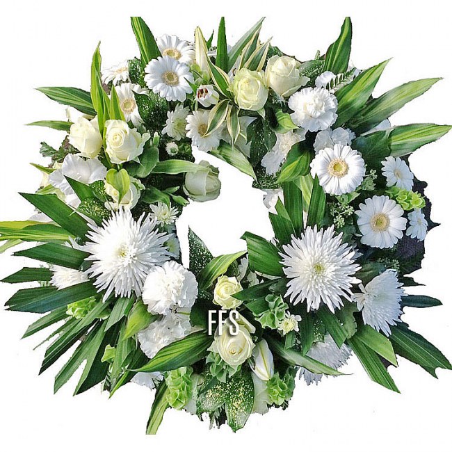 White Modern Floral Wreath