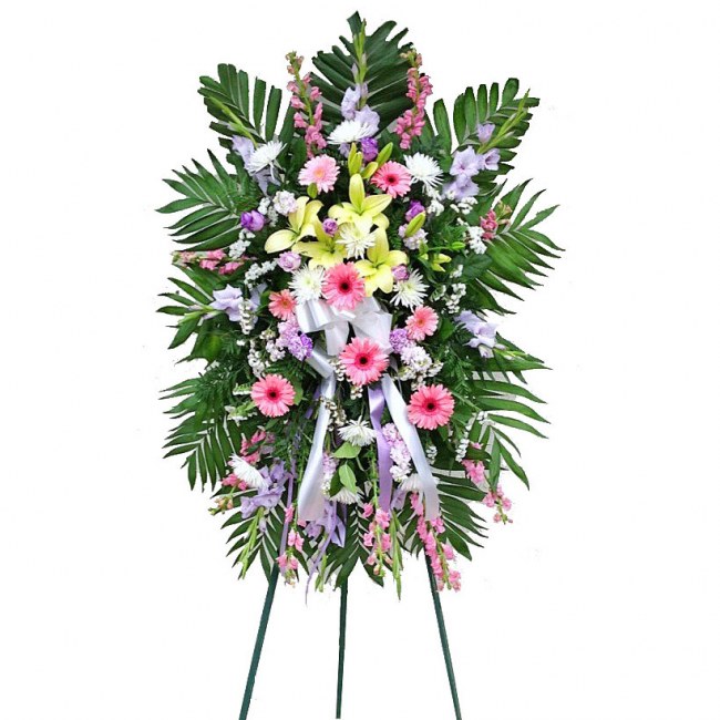 Seaosnal Spray with Easel